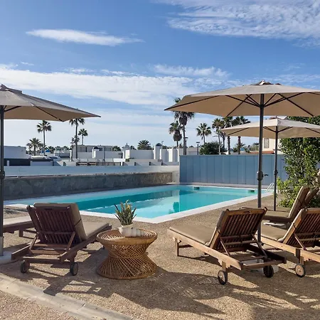 Helene Holidays - Boutique