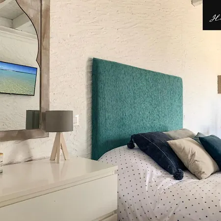 Helene Holidays - Boutique 2*