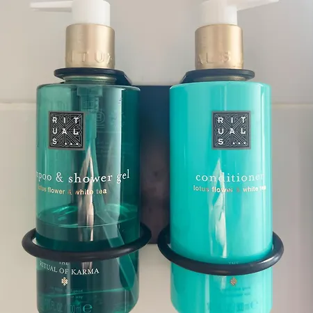 Helene Holidays - Boutique 2*