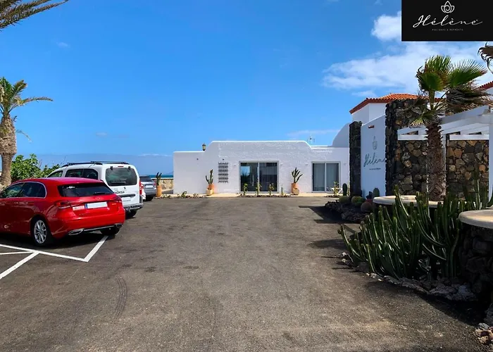 Hélène Holidays - Boutique Hotel 2*