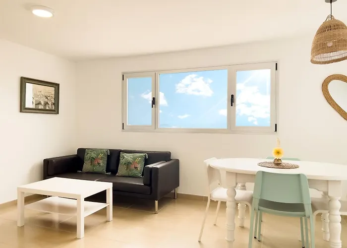 Helene Holidays - Boutique Hotel