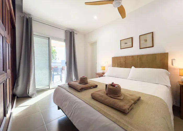 Helene Holidays - Boutique Hotel